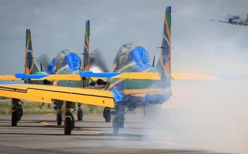 Análise: EUA usam bases no Brasil para criar factoide e provocar o país por papel no BRICS (VÍDEO)