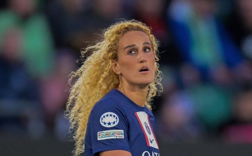 Justiça francesa investiga PSG após denúncia de assédio moral feita por ex-jogadora