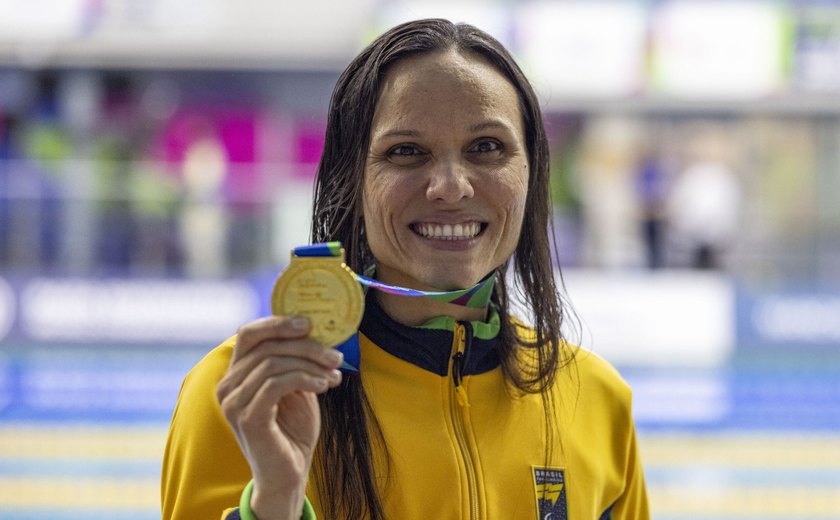 Carol Santiago é ouro, o 1º do Brasil no Mundial Paralímpico