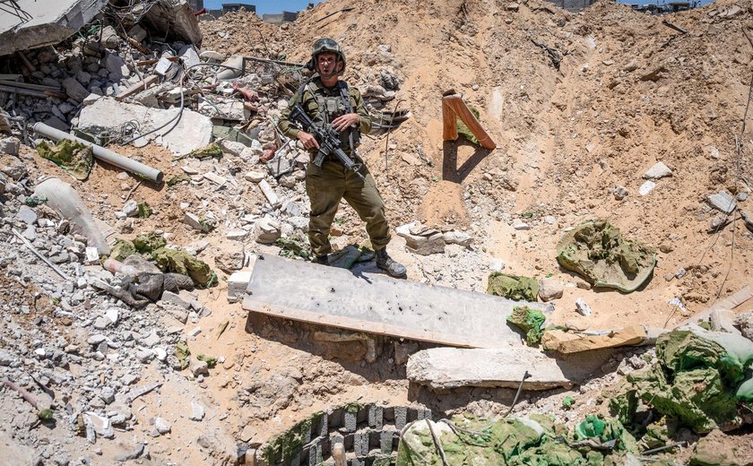 Ataques israelenses na Faixa de Gaza mataram 5 jornalistas neste domingo, diz Hamas