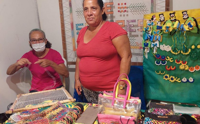 Alunos da educação de jovens, adultos e idosos são motivados a construir projetos de vida