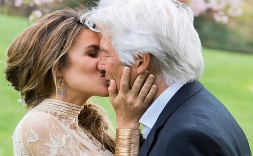 Casamento com Richard Gere, vídeo com George Michael, negócios milionários: como Cindy Crawford virou uma máquina de fazer sucesso e dinheiro