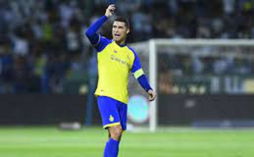 Cristiano Ronaldo marca duas vezes e comanda Portugal em amistoso diante da Irlanda