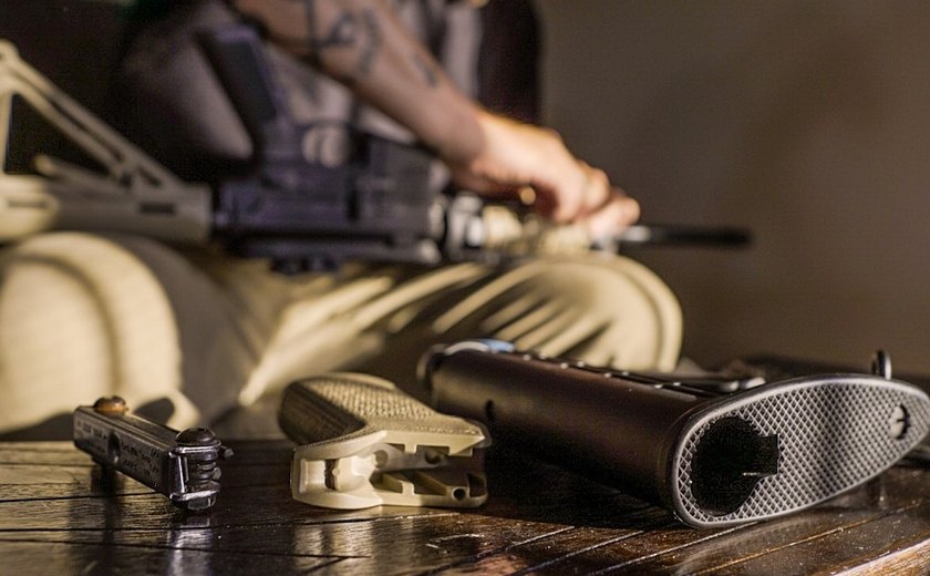 Fuzil usado contra Trump, AR-15 foi a arma mais utilizada em chacinas nos EUA na última década