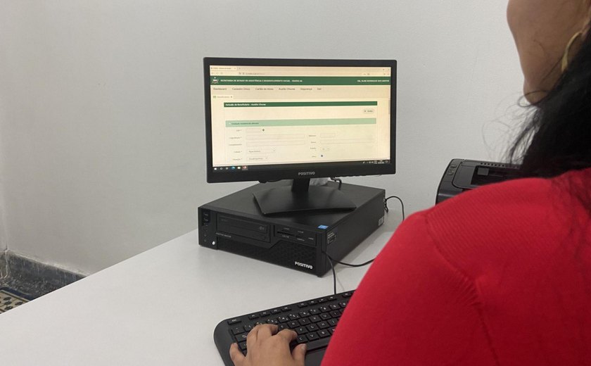 Sistema de Gestão cadastra famílias para recebimento do Auxílio-Chuvas de R$ 2 mil