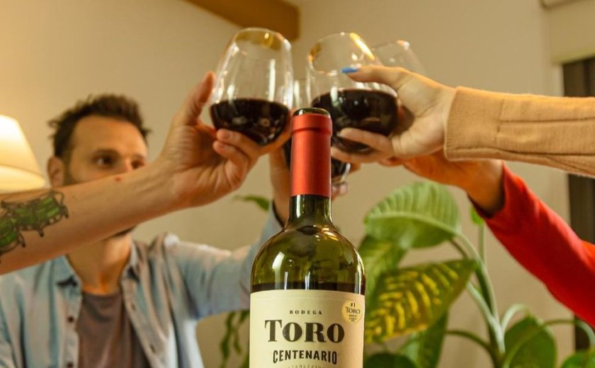 Vinhos especiais com 10% off para celebrar o amor no Dia dos Namorados