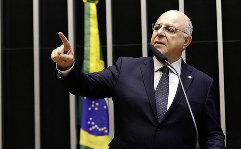 Caminho está aberto para adoção do B15 na próxima reunião do CNPE, diz deputado Arnaldo Jardim