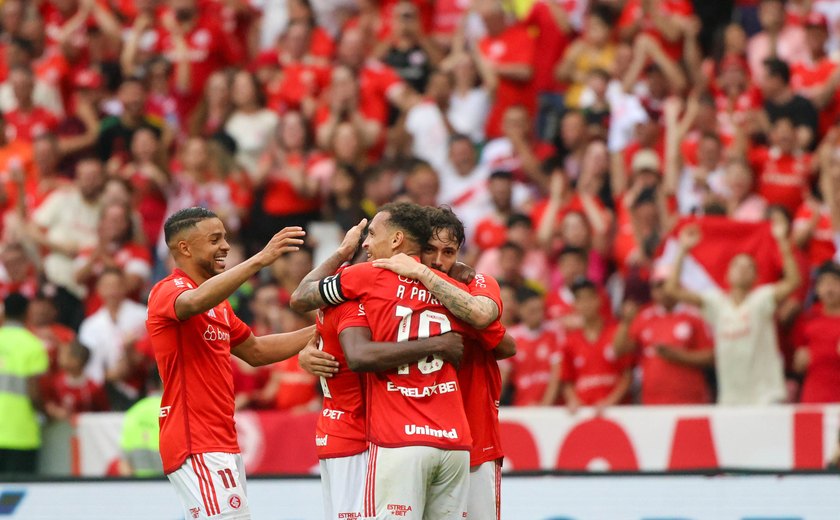 Internacional arrasa e humilha o Santos com a maior goleada do Brasileirão: 7 a 1