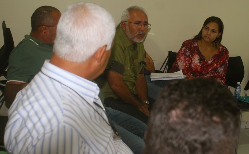 Padre Eraldo e Gabriel Varjão realizam reunião de planejamento estratégico