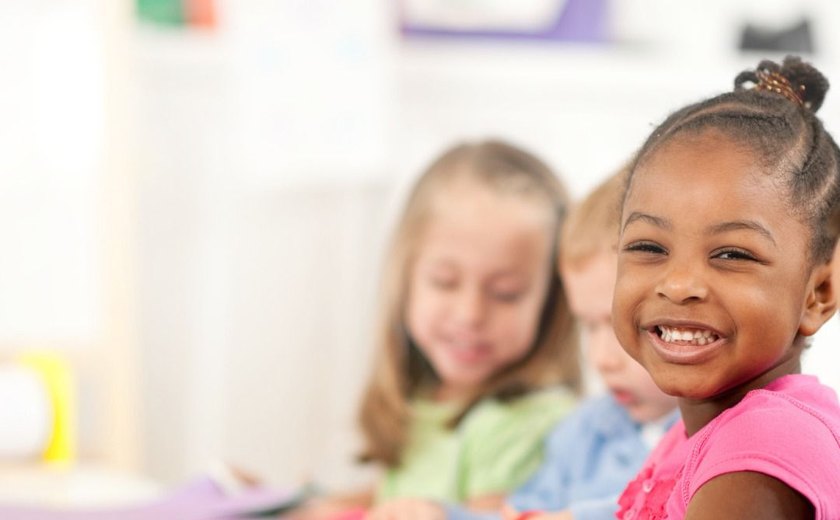 Neuropsicóloga orienta pais a pesquisarem escola para seus filhos