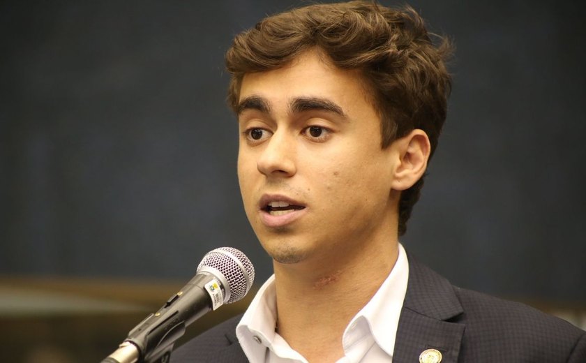 Câmara proíbe entrada de influencer que chamou Nikolas Ferreira de 'chupeta'