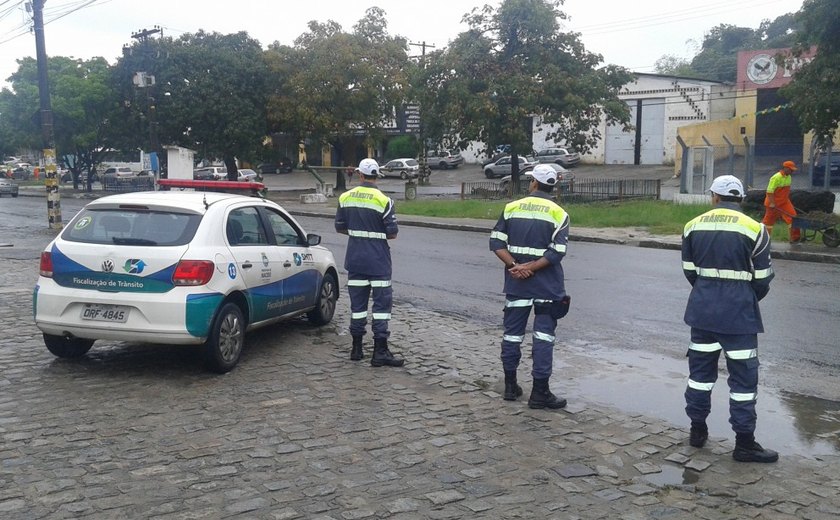 Maceió: Manifestação altera trânsito e itinerário de ônibus domingo na orla