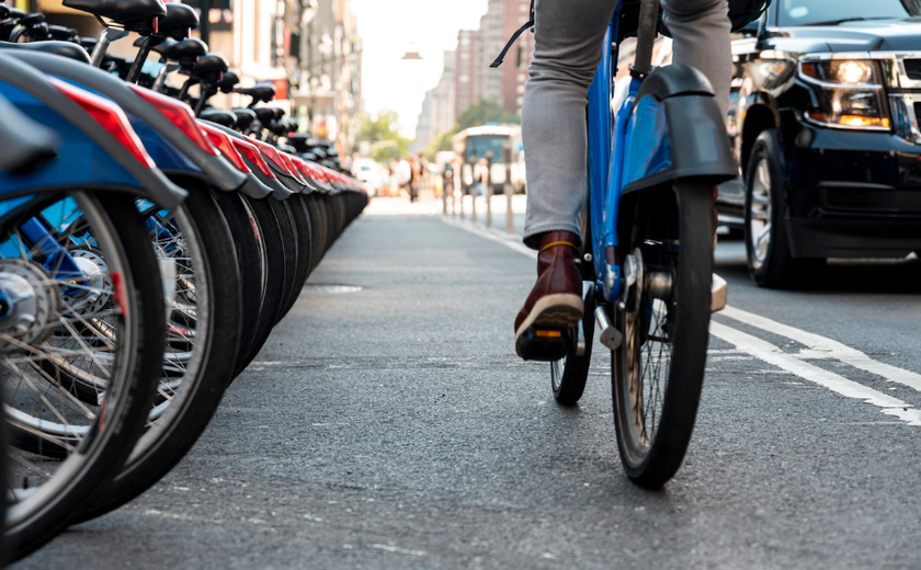 Bicicleta como meio de transporte é uma opção viável para substituir o carro