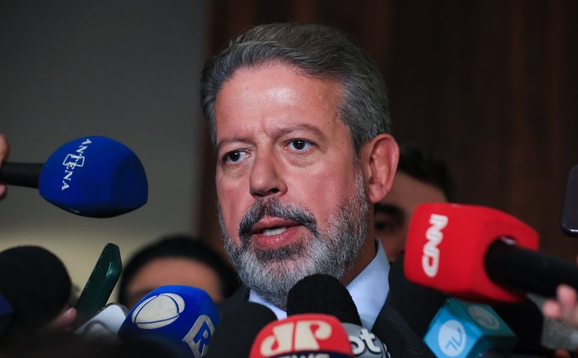 Lira anuncia comissão para debater PL do Aborto no segundo semestre