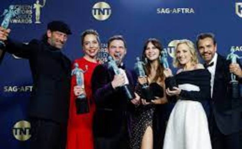 ‘No Ritmo do Coração’ surpreende e leva prêmio principal do SAG Awards