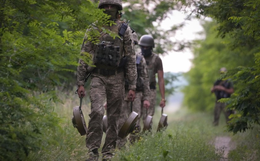 Jornal: há apenas 2 opções de fim do conflito ucraniano e em qualquer deles Kiev perde territórios