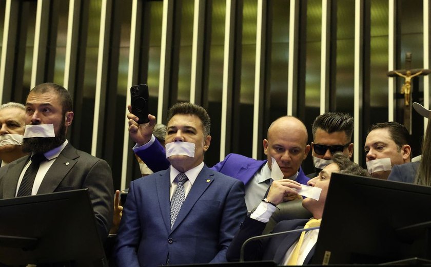 Corregedoria da Câmara analisa pedidos de afastamentos de deputados