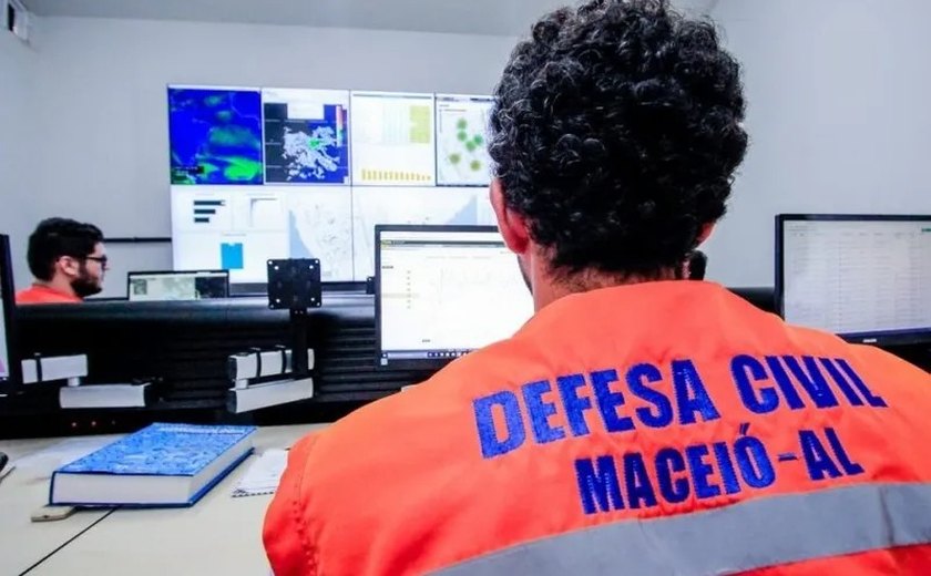 Defesa Civil de Maceió permanece em alerta máximo e avisa que a mina 18 já afundou 1,42m