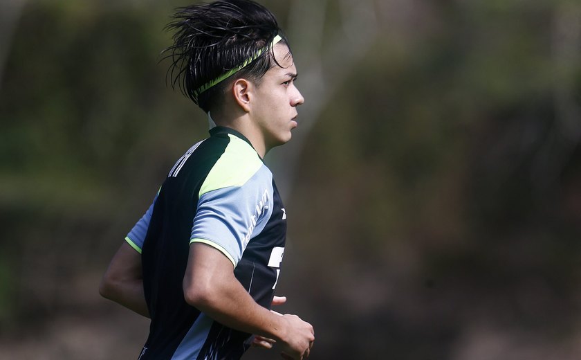 'La joya': emprestado pelo Botafogo, Segovinha é oficializado como reforço do Al-Ain