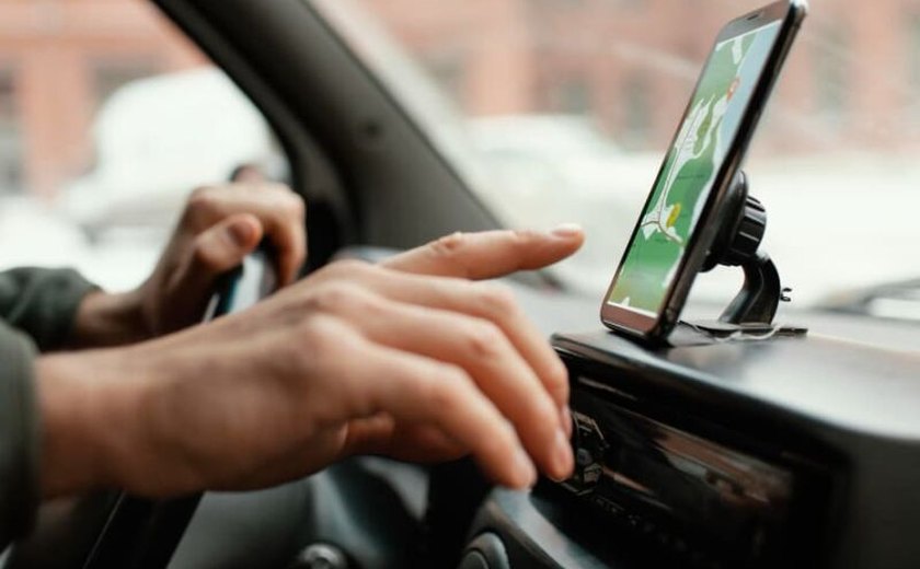 Organizações de motoristas de aplicativo divergem sobre regulação