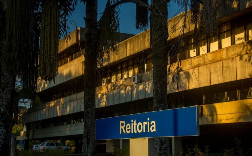 Greve em universidades é tema de audiência hoje na Câmara