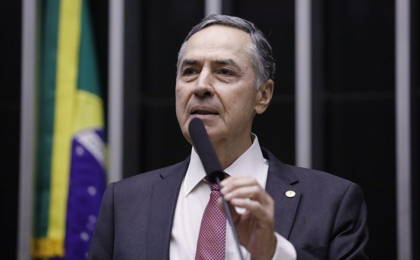 Barroso diz em Nova York que apoio dos EUA Foi decisivo para evitar golpe no Brasil