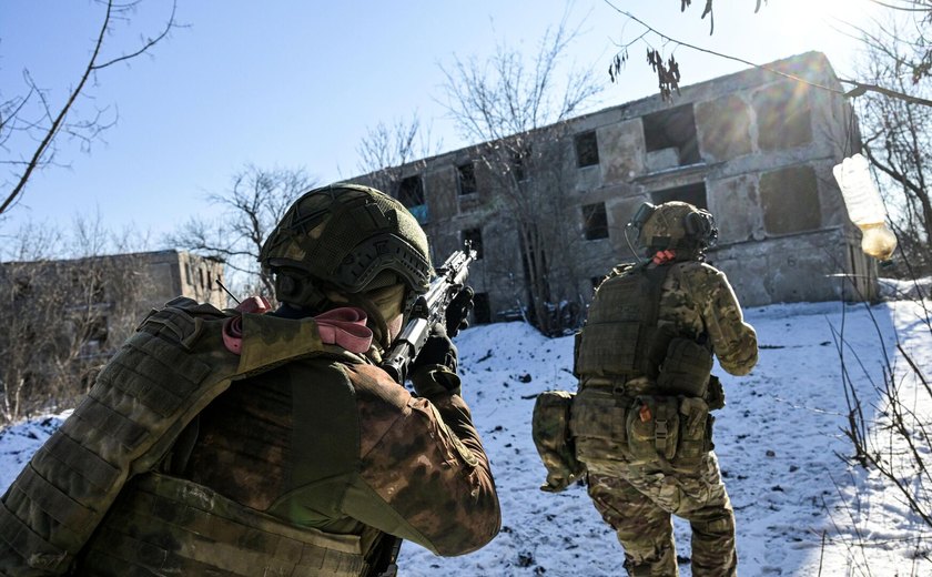 Estratégia de isolamento diplomático contra a Rússia fracassou no conflito com a Ucrânia