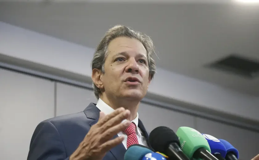 Governo prepara linha de crédito para famílias no Rio Grande do Sul