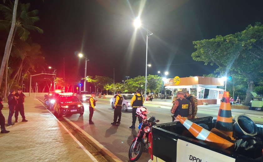 DMTT realiza operação para inibir motocicletas irregulares e que emitem ruídos excessivos