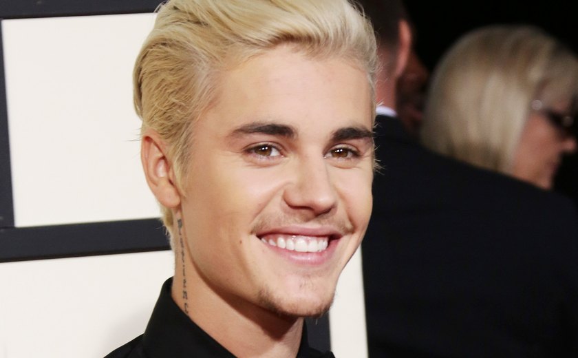 Justin Bieber pede desculpas por falas racistas feitas no passado