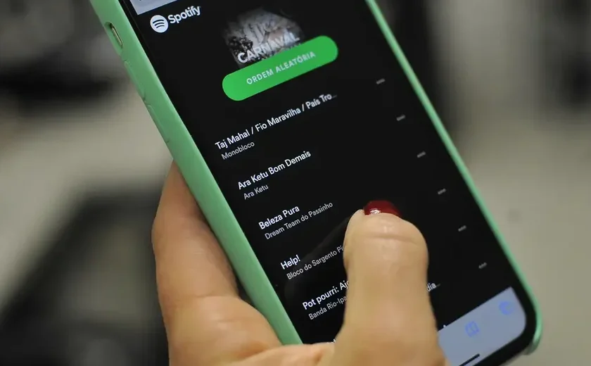 Spotify lucra menos que o esperado no 3º trimestre, mas agrada com número de usuários