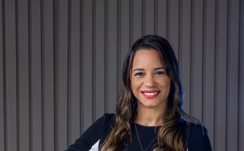 Mulheres surdas devem participar da criação de políticas públicas, defende advogada