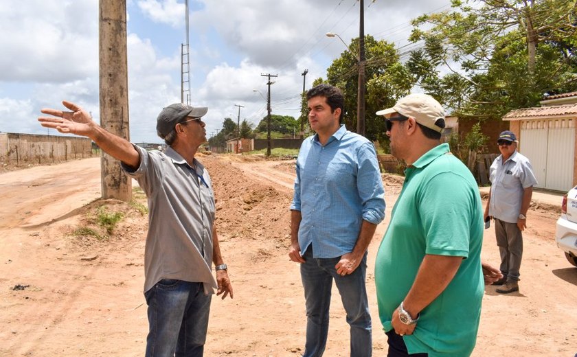 Nova Maceió: Rui Palmeira vistoria obras na parte alta