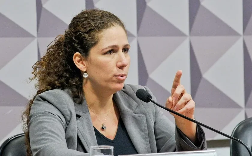 Governo enviará MP para flexibilizar lei de licitações em casos de calamidade, diz ministra