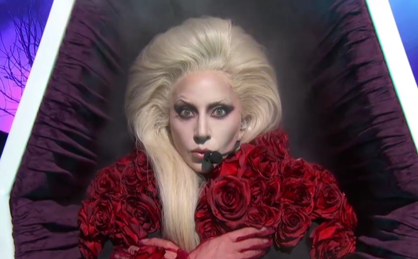 Qual será o papel de Lady Gaga na 2ª temporada de Wandinha?