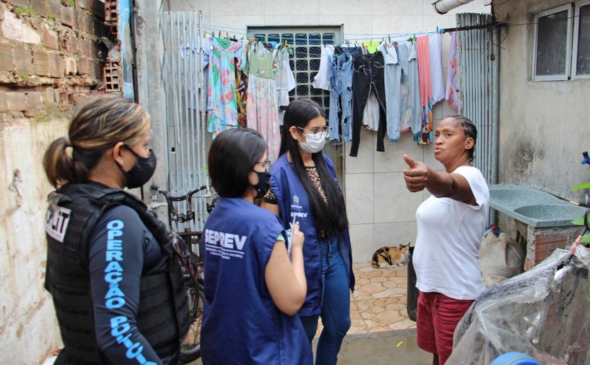 Seprev participa de ação integrada e apura denúncias de violência contra o idoso