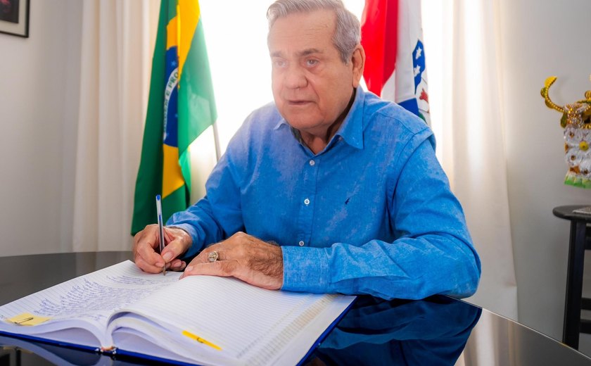 Ronaldo Lessa assume Governo de Alagoas com foco na estabilidade e justiça social