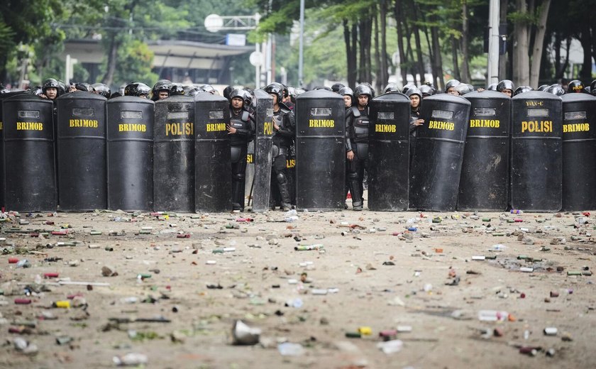 Analista: crise na Indonésia levanta suspeitas de interferência ocidental em cenário geopolítico