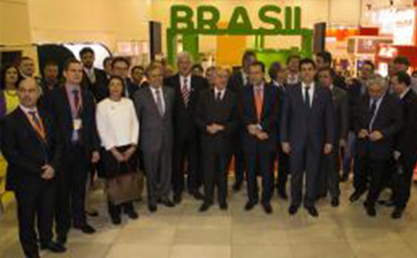 Empresários brasileiros fecham quase US$ 100 milhões em negócios na Rússia
