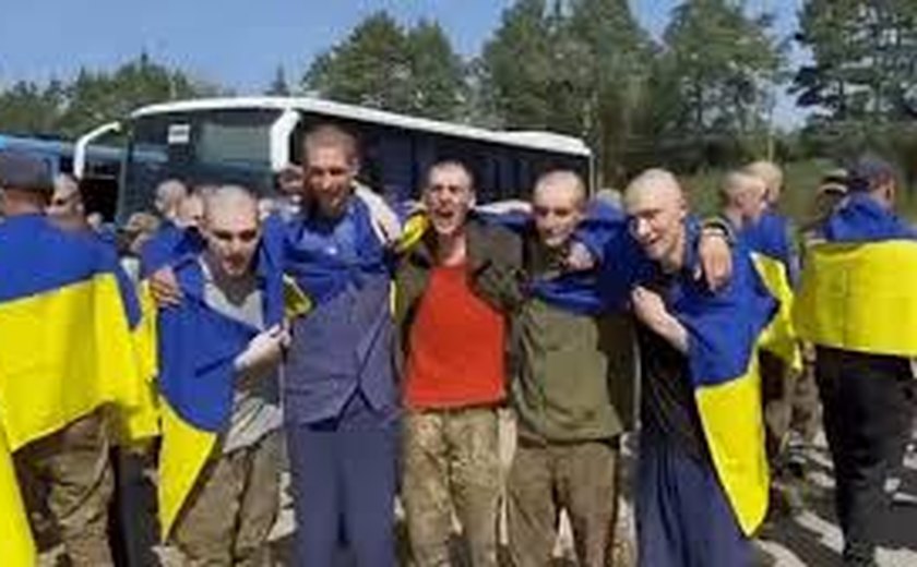 Rússia e Ucrânia trocam 230 prisioneiros de guerra