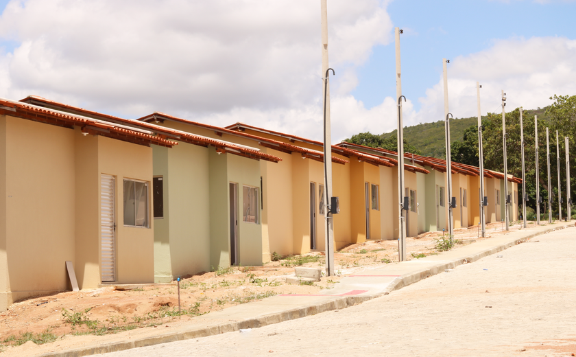 Seinfra inaugura conjunto habitacional na cidade de Igaci nesta sexta-feira
