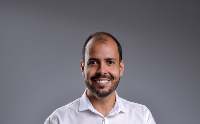 Emanoel Cardoso na frente da corrida eleitoral em Quebrangulo, confirma pesquisa