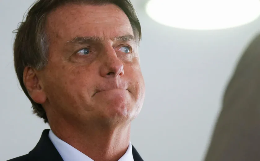 Bolsonaro indiciado pela PF entenda os crimes e a pena de prisão que o