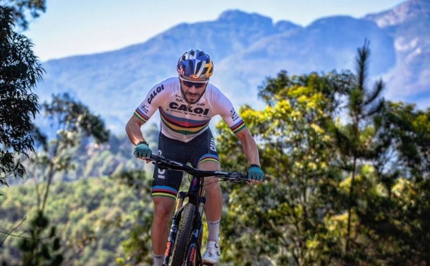 Rumo à aposentadoria, o melhor ciclista da história do país, Henrique Avancini, reflete sobre sucesso, depressão e futuro