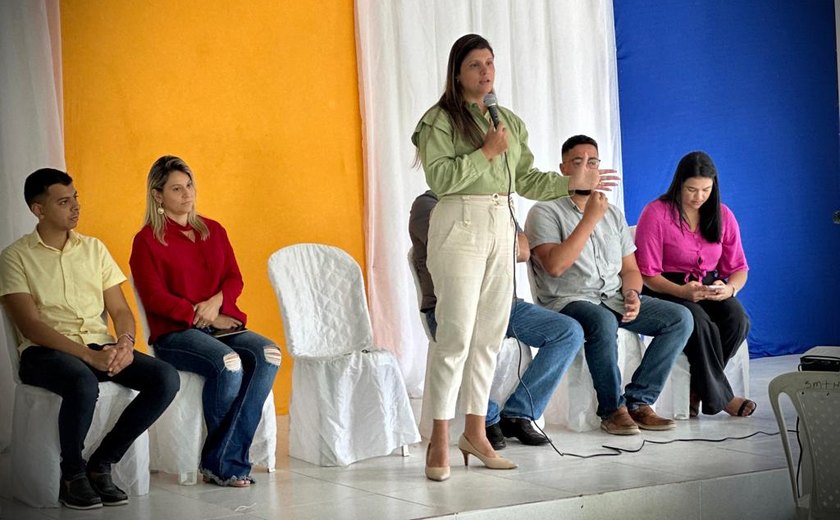 Prefeita Marcela Gomes reúne profissionais da saúde para agradecer melhora da nota de Novo Lino no Previne Brasil