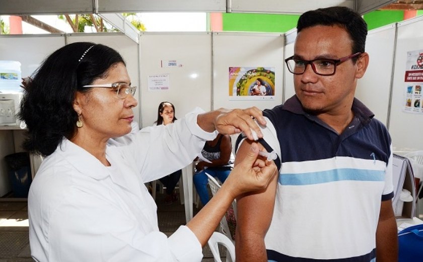 Campanha de vacinação contra a Influenza começou nesta segunda-feira