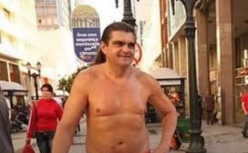 Quem foi Oil Man, personagem icônico de Curitiba que morreu aos 64 anos