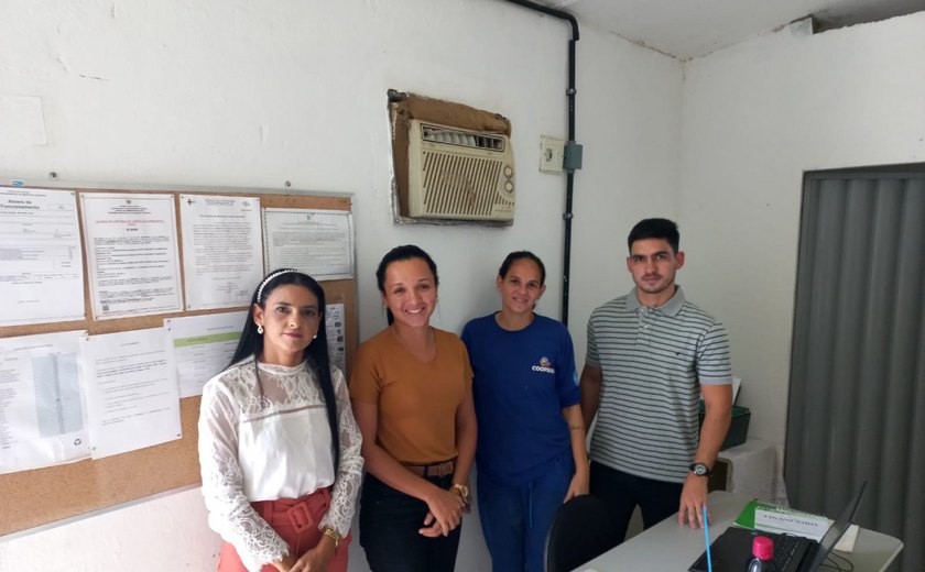 Secretários visitam a Coopemar em Marechal Deodoro para implantar cooperativa em São José da Laje