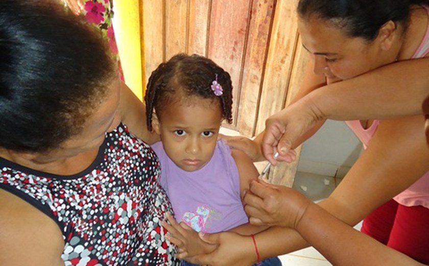 Começa vacinação de bebês contra o sarampo em SP