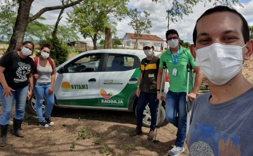 Emater participa do II EXTENSINVET levando práticas extensionistas aos alunos de medicina veterinária